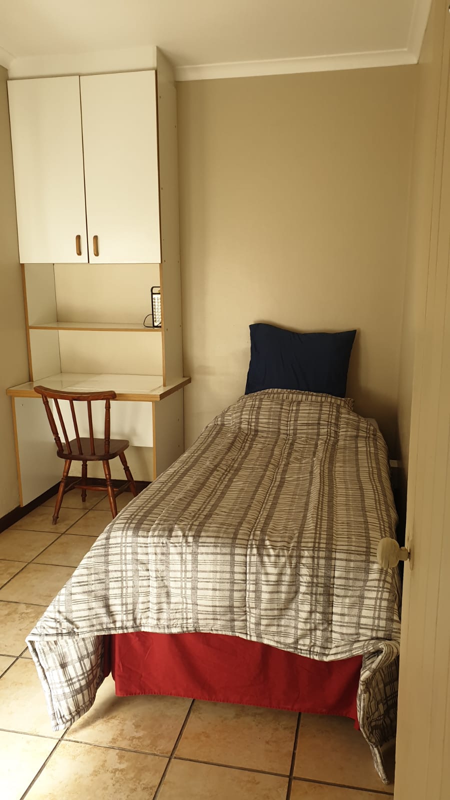 To Let 1 Bedroom Property for Rent in Beacon Bay Eastern Cape